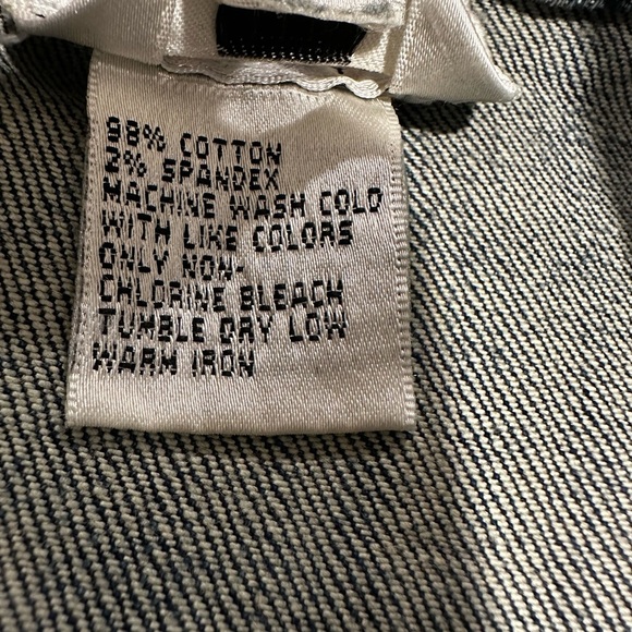 Talbots Petite Womens Sz: 18W Stretch Denim Jean Jacket Frayed Hem Front Pocket. - Picture 7 of 13